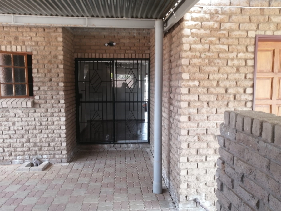 3 Bedroom Property for Sale in Keidebees Northern Cape